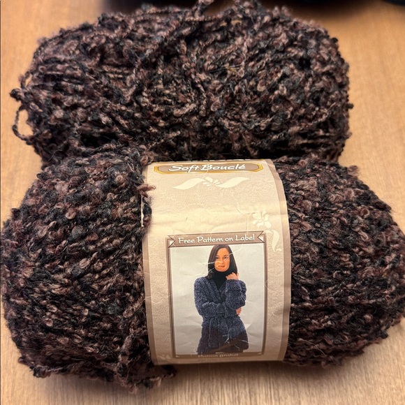 Assorted Yarn Bundle - Picture 4 of 10